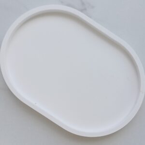 Tăviță Albă – minimalism cu gust, creat pentru liniște vizuală